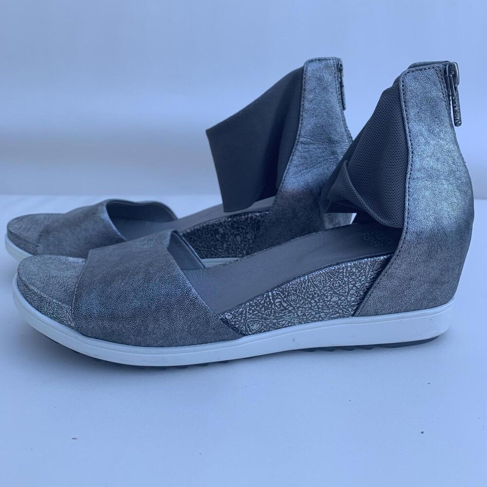 Eileen Fisher Metallic Silver Strappy Platform Sandal Shoes Size-8.5